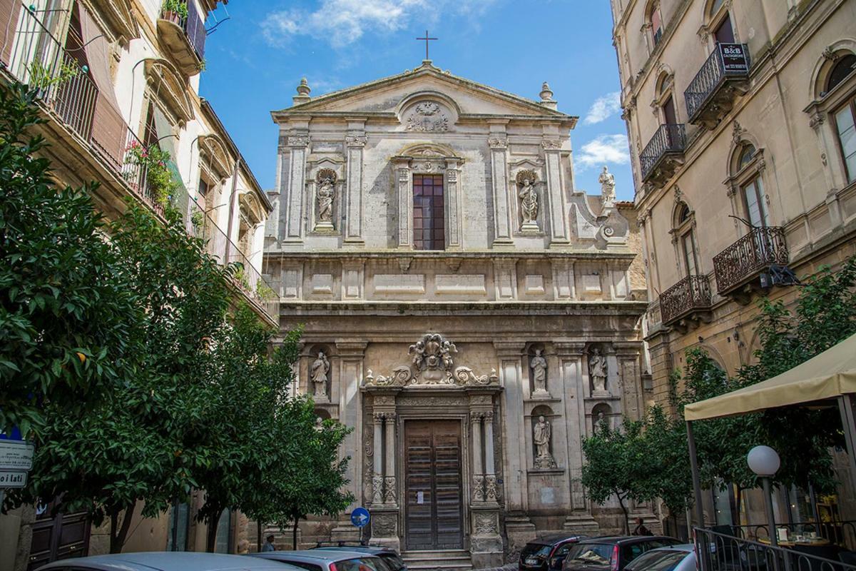 Bed and Breakfast Il Piccolo Attico Caltagirone Exterior foto